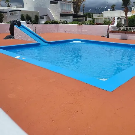 公寓 Modernes Studio-apartment Mit Pool & Meerblick