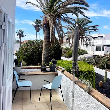 Modernes Studio-apartment Mit Pool & Meerblick 公寓 波里斯-德阿沃纳