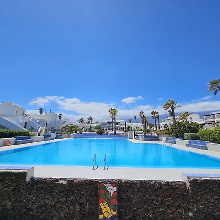 Modernes Studio-apartment Mit Pool & Meerblick * פוריס דה אבונה